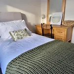 The Willows, Bed & Breakfast